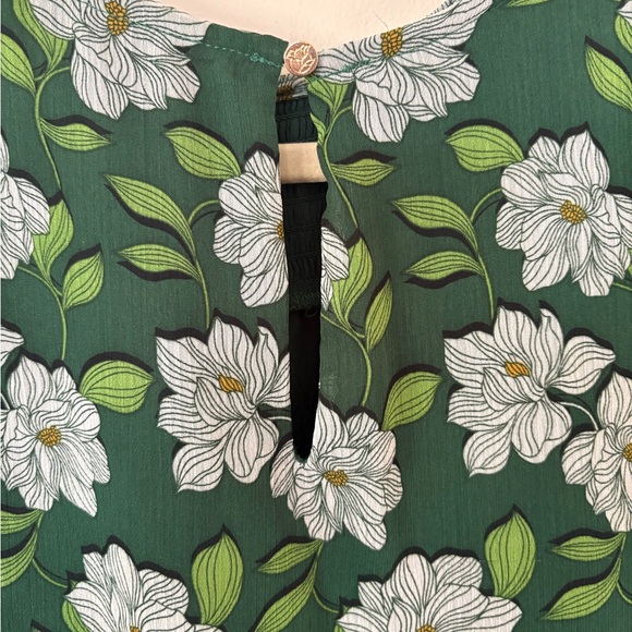 Draper James Green Floral Blouse - Picture 9 of 9